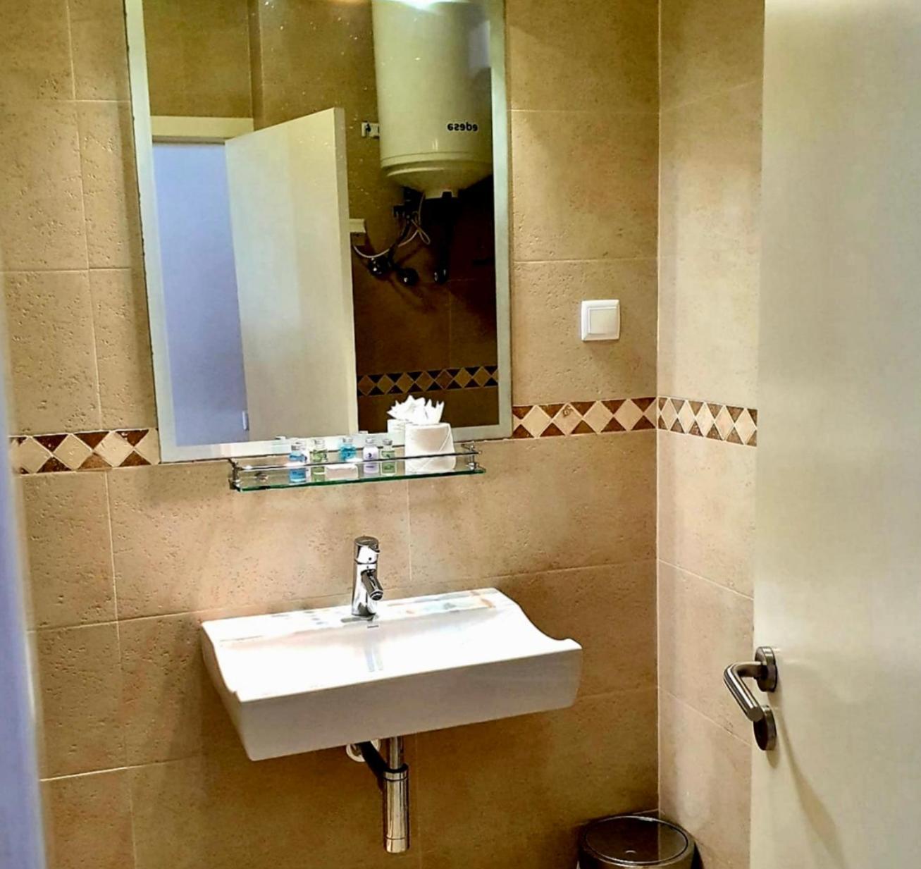 Lagos Marina View Apartment Near Beaches And Shops Экстерьер фото